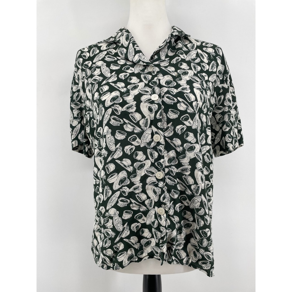 Liz Claiborne Button Front Top Womens 12 Green Hat Print Artsy Whimsical Cottage